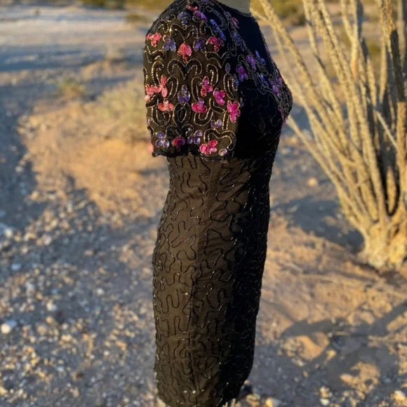 Vintage 80’s AP. LTD beaded silk cocktail dress 👗 - Picture 4 of 8
